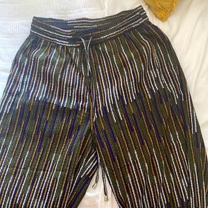 Wide leg H&M pants perfect for the summer !